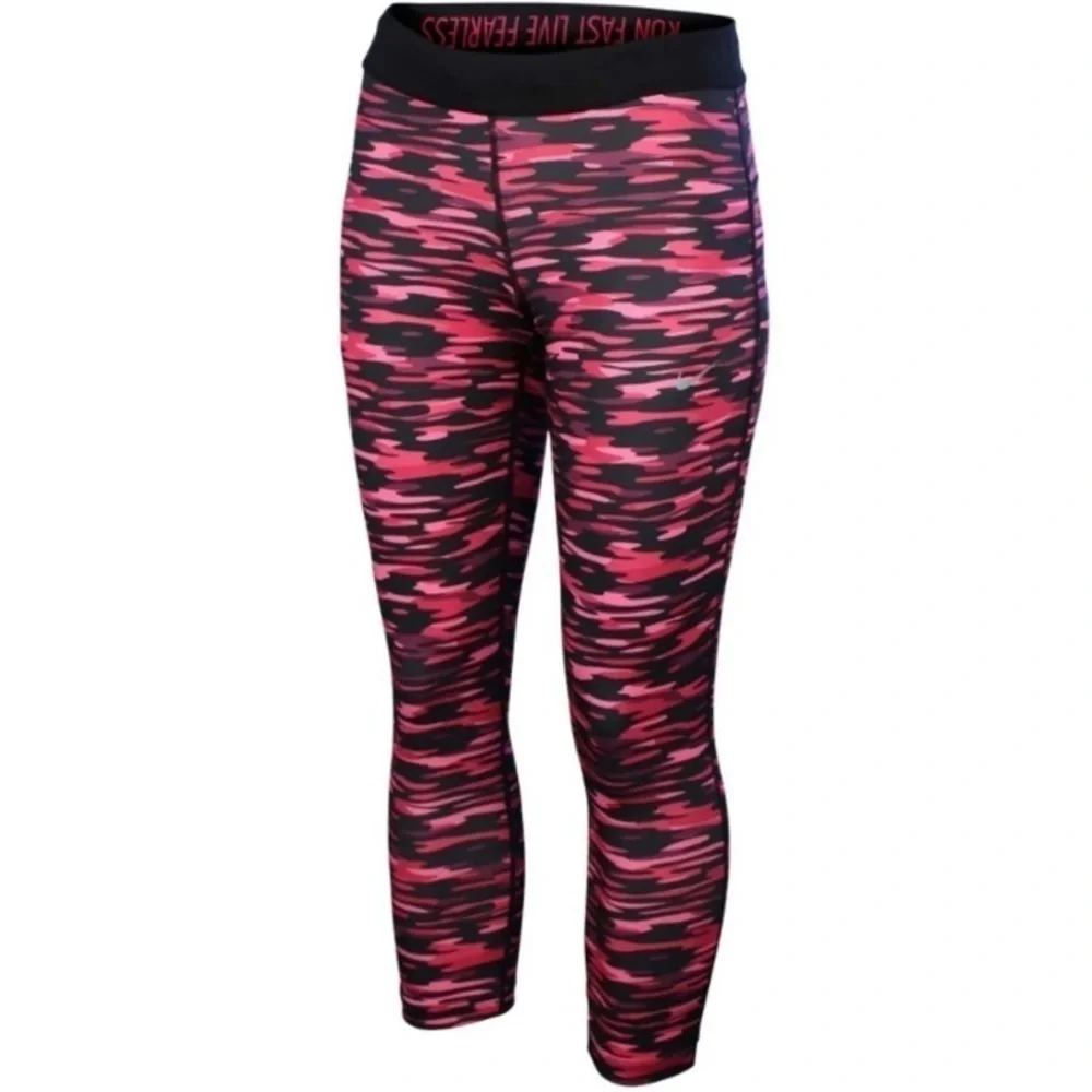 Nike Dri-Fit Pink Camo Fearless Relay Capri Crop S